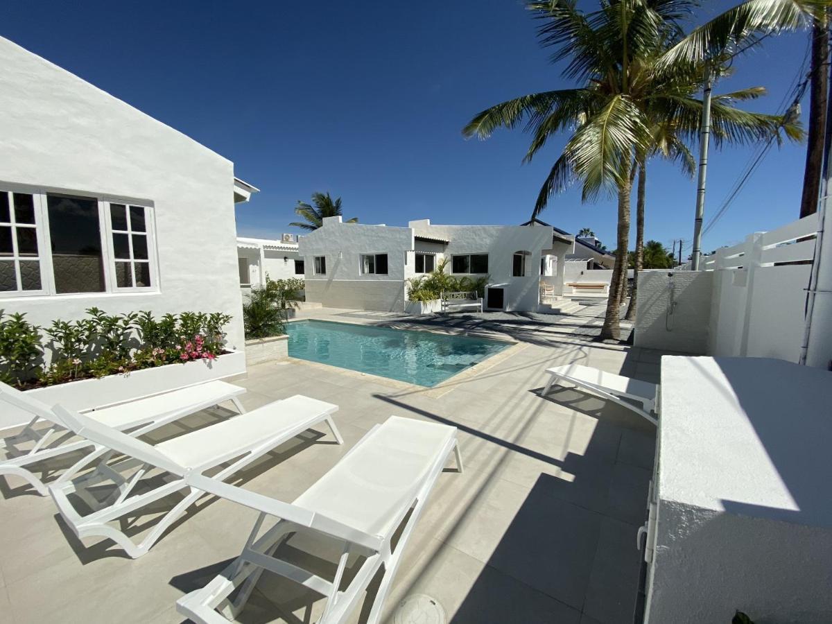 Movida Inn Aruba Palm Beach Zewnętrze zdjęcie