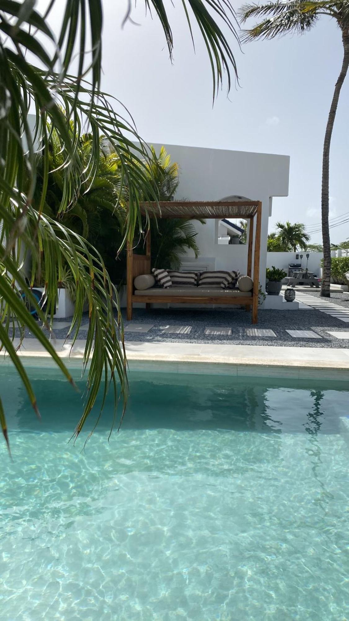 Movida Inn Aruba Palm Beach Zewnętrze zdjęcie